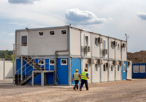 Features to Consider When Choosing a Trailer for On-Site Storage